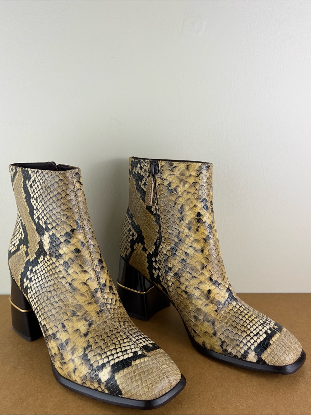 NEW TORY BURCH SNAKE-EMBOSSED LEATHER BOOTIES - Picture 2 of 11